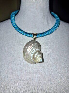 Chico's - Authentic Sea Shell necklace
